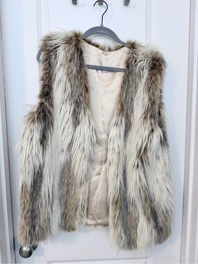 Fabulous Furs Cream and Brown Faux Fur Vest